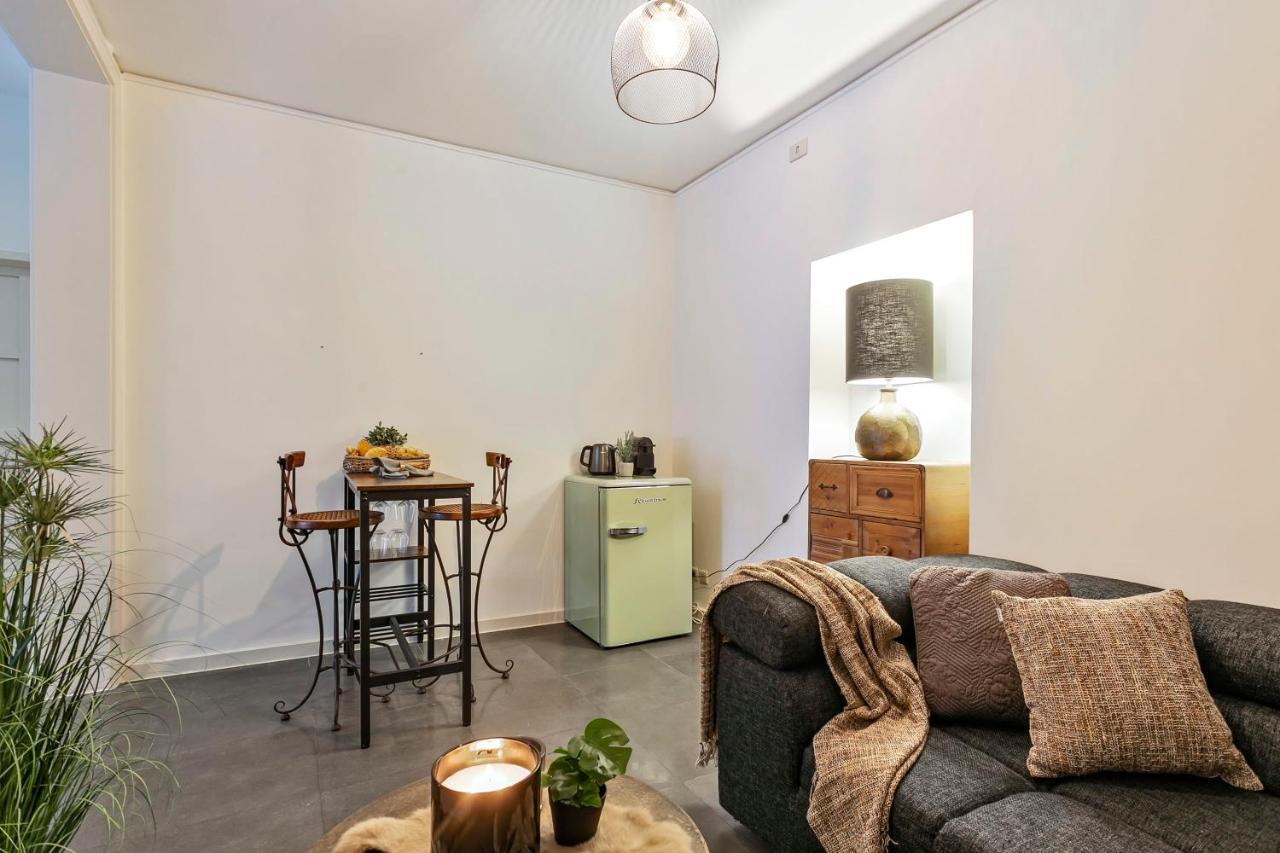 Huswell - Charming Getaway In The Historical City Center Bruges Exterior foto