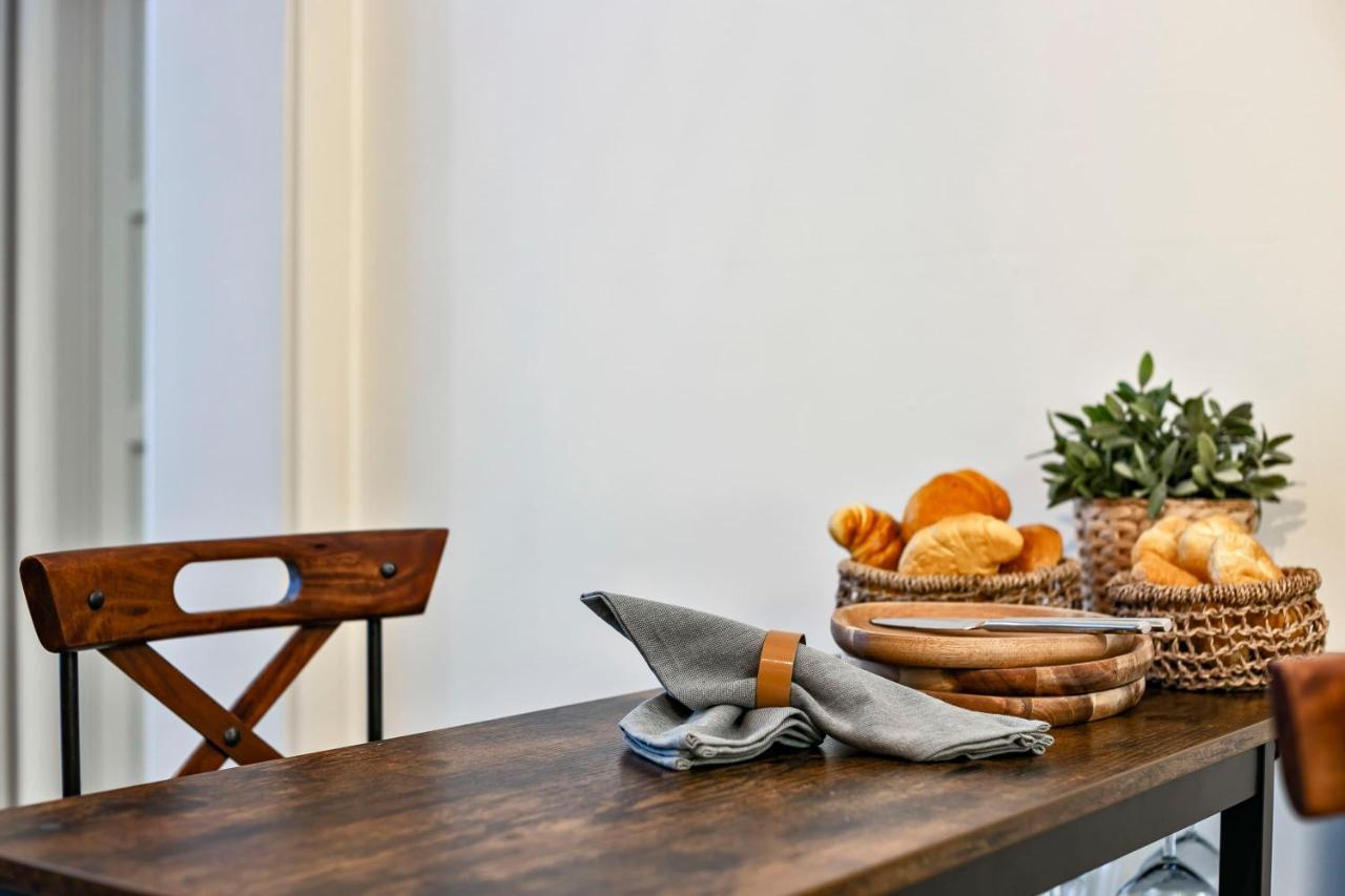 Huswell - Charming Getaway In The Historical City Center Bruges Exterior foto